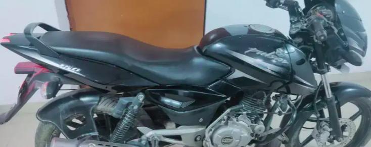 Bajaj Pulsar 150cc 2014