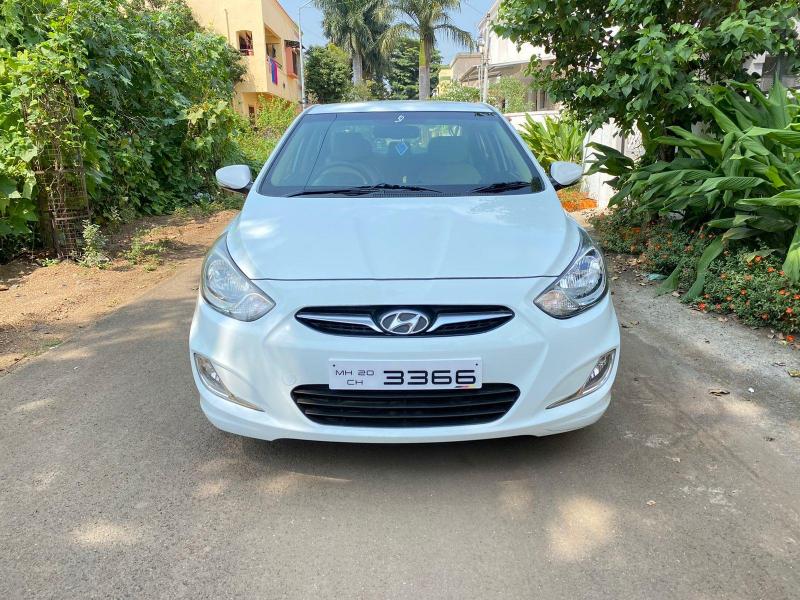 Hyundai Verna 1.6 CRDI SX 2012