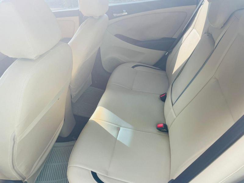 Hyundai Verna 1.6 CRDI SX 2012