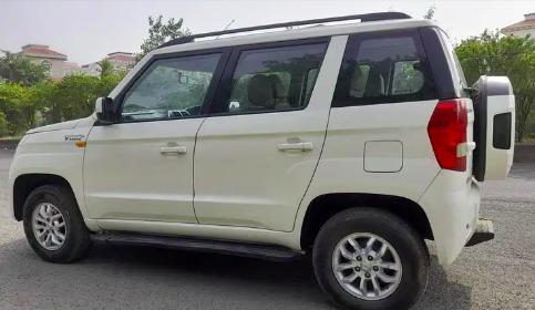 Mahindra TUV300 T8 2016