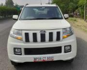Mahindra TUV300 T8 2016
