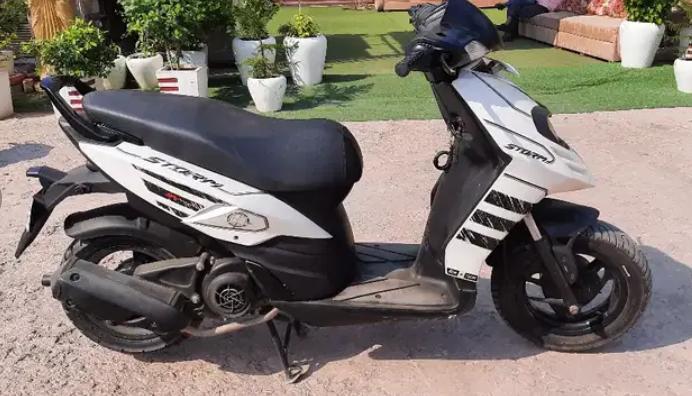 Aprilia SR125 Storm Fi BS6 2020