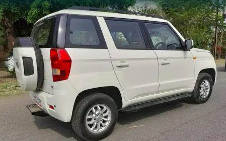 Mahindra TUV300 T8 2016