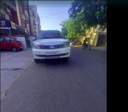 Tata Safari Storme EX 2014