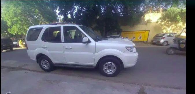 Tata Safari Storme EX 2014