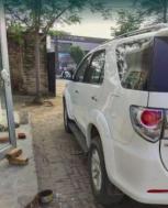 Toyota Fortuner 3.0 4x2 MT 2012