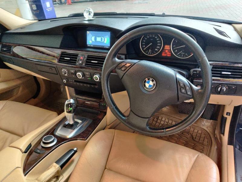 BMW 5 Series 523i 2007