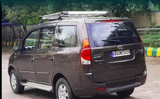 Mahindra Xylo E8 ABS BS IV 2010