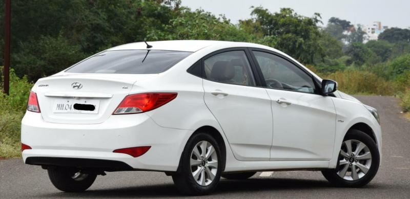Hyundai Verna 1.6 VTVT S 2015
