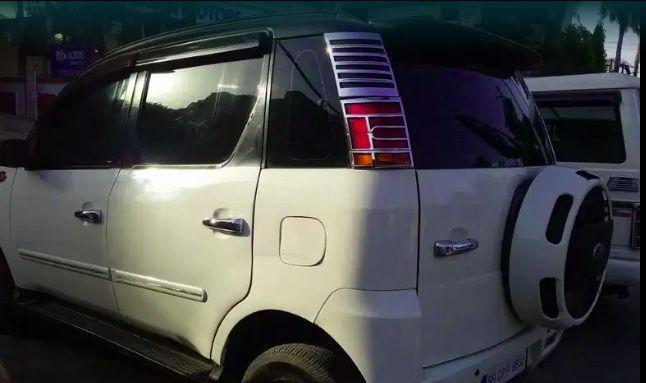 Mahindra Quanto C8 2013
