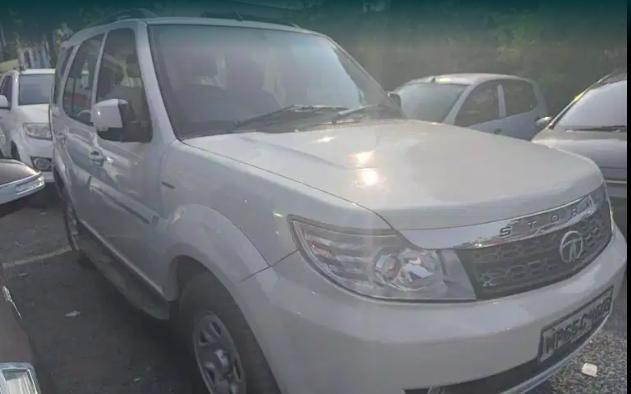 Tata Safari Storme EX 2017