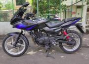 Bajaj Pulsar 220cc 2008