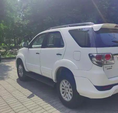 Toyota Fortuner 3.0 4X2 AT 2012