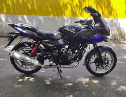 Bajaj Pulsar 220cc 2008
