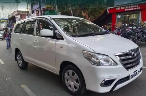 Toyota Innova 2.5 G Diesel 7 Seater 2015
