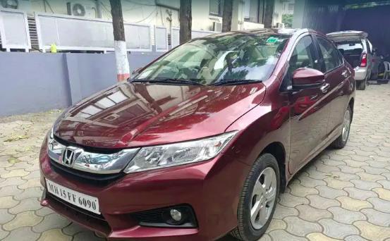 Honda City V i-DTEC 2016