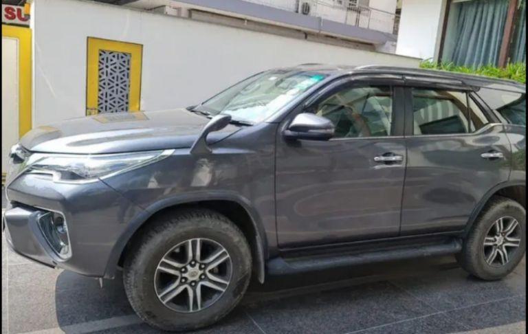 Toyota Fortuner 3.0 4x2 MT 2019