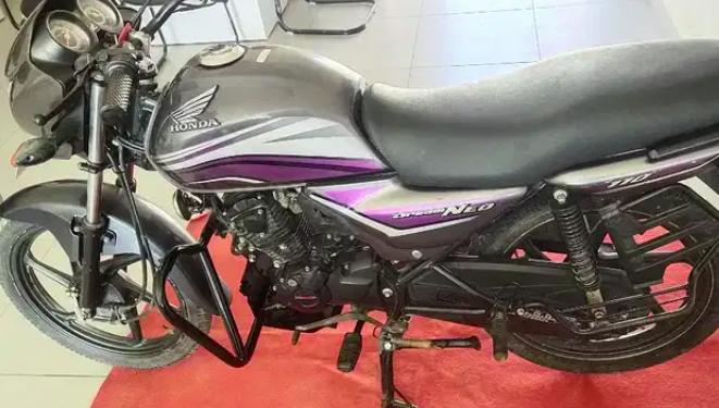 Honda Dream Neo 110cc 2016