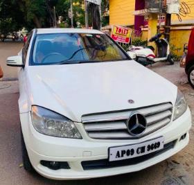 Mercedes-Benz C-Class 220 CDI AT 2011