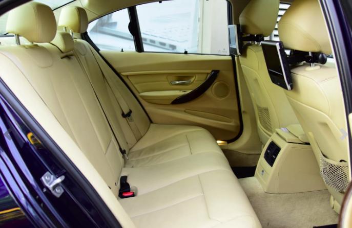 BMW 3 Series 320d 2015