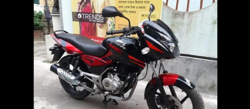 Bajaj Pulsar 150cc 2016