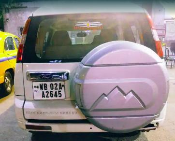 Ford Endeavour 2.5L 4x2 2012