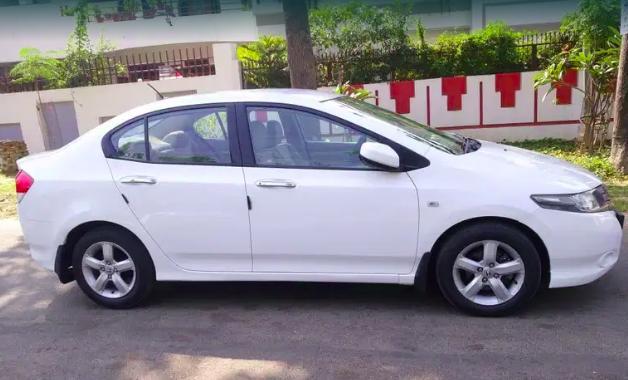 Honda City V i-VTEC 2010 