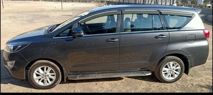 Toyota Innova Crysta 2.4 G 7 STR 2018