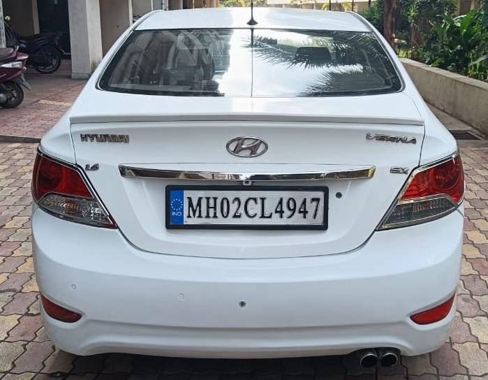 Hyundai Verna 1.6 CRDI SX 2012