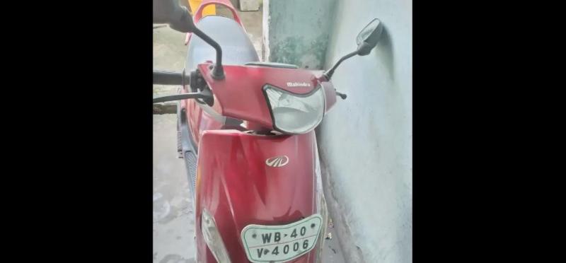 Mahindra Kine 71cc 2011