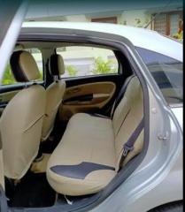 Fiat Linea Emotion Multijet 1.3 2011