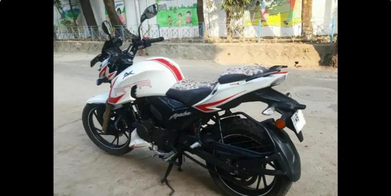 TVS Apache RTR 200 4V FI 2017