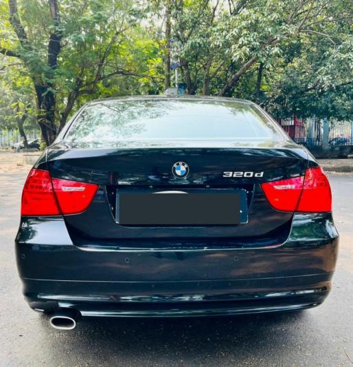 BMW 3 Series 320d 2011