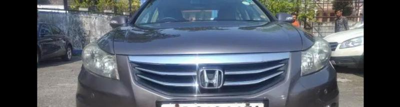Honda Accord 2.4 AT 2011