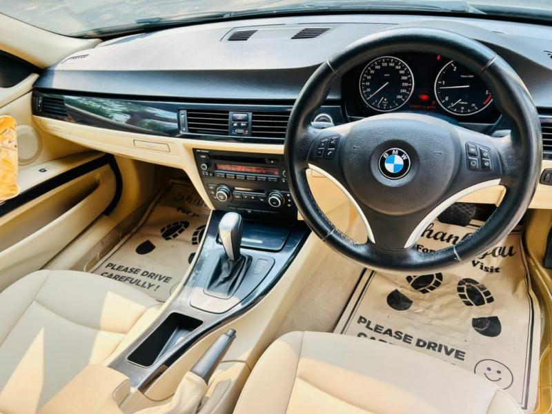 BMW 3 Series 320d 2011