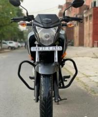 Honda CB Hornet 160R CBS 2018