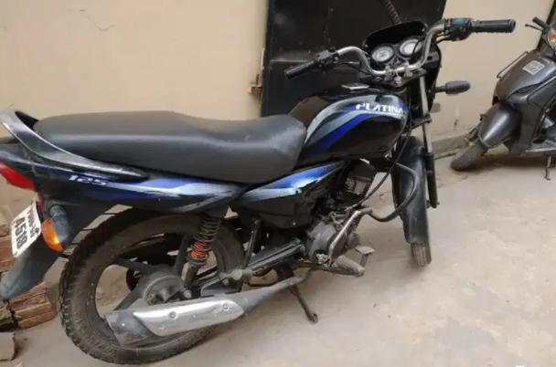 Bajaj Platina 125cc 2010