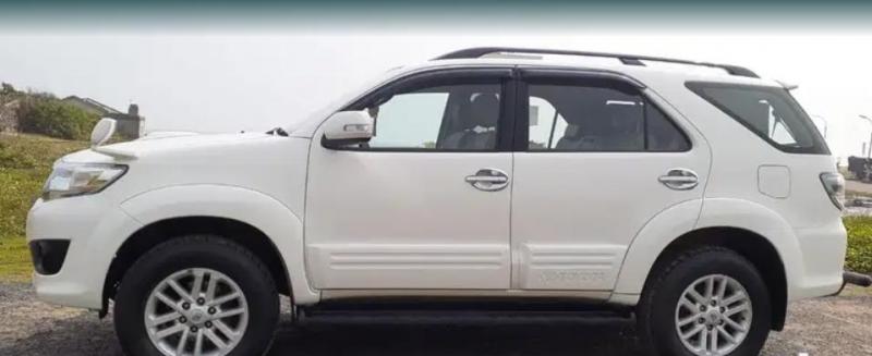 Toyota Fortuner 3.0 4X4 MT 2014