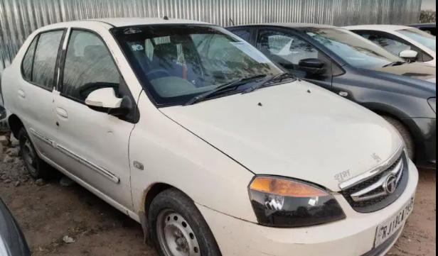 Tata Indigo eCS GLS 2013