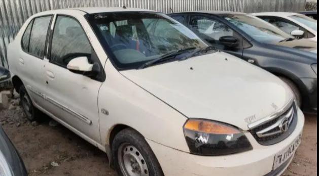 Tata Indigo eCS GLS 2013