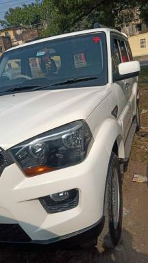 Mahindra Scorpio S4 2014