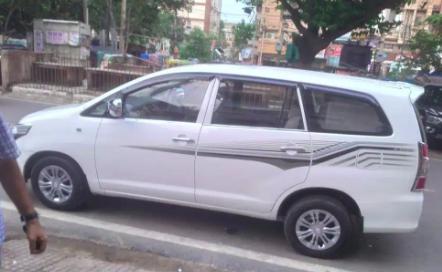 Toyota Innova 2.5 G 7 STR BS IV 2016
