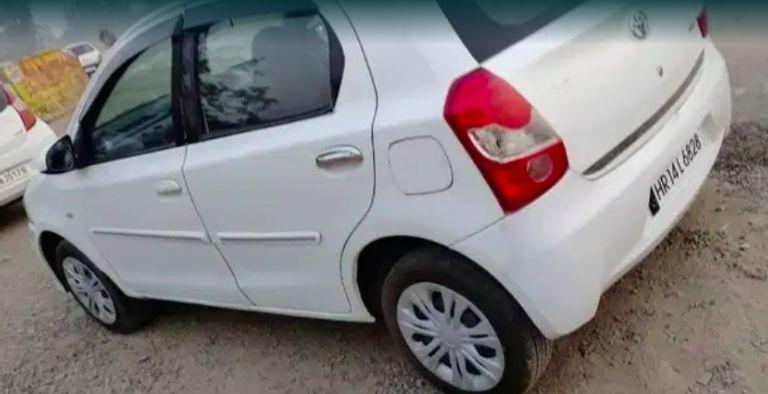 Toyota Etios Liva GD 2013