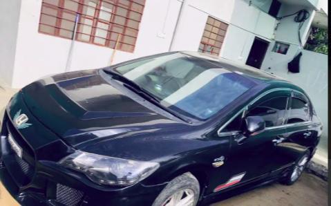 Honda Civic 1.8 V AT 2006