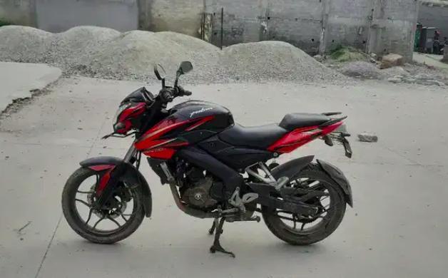 Bajaj Pulsar NS200 2014