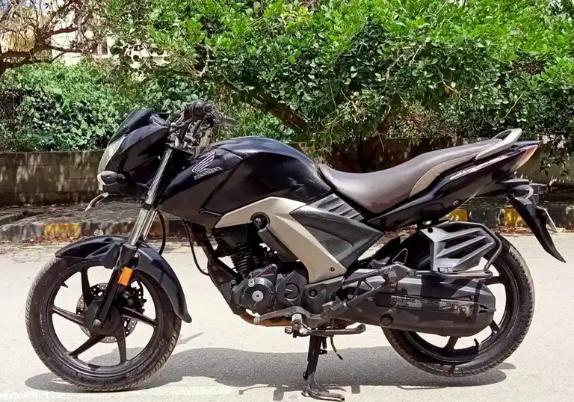 Honda CB Unicorn 160 STD 2015