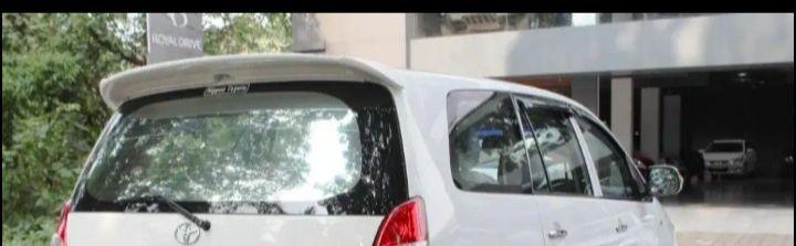 Toyota Innova 2.5 GX 7 STR BS III 2013