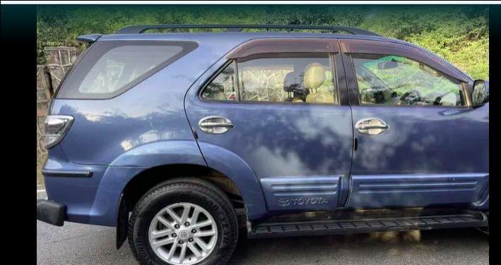 Toyota Fortuner 3.0 4X2 AT 2012