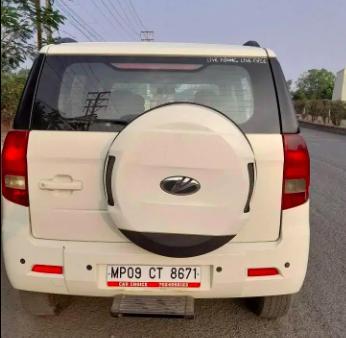 Mahindra TUV300 T8 2016