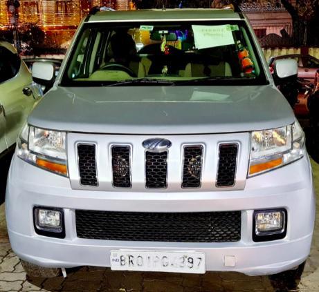 Mahindra TUV300 T8 2016